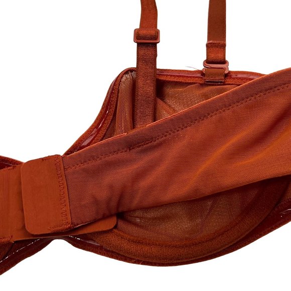 SKIMS Ultra Fine Mesh Strapless Bra Convertible Chili 32A - Picture 6 of 11